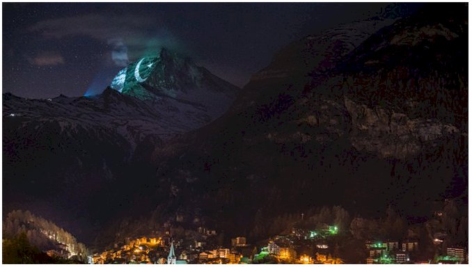 Switzerlandâ€™s Mount Matterhorn Lit up With Pakistani Flag!