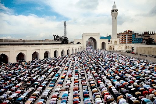 COVID19: Saudi Arabia Announces to Suspend Taraweeh Prayer in Holy Mosques!