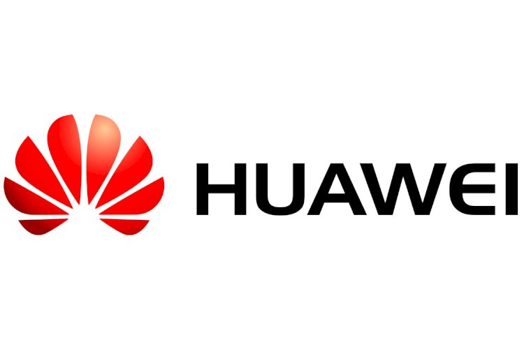 Prime Minister Encourages Huawei To Move Their Manufacturing Units to Pakistan