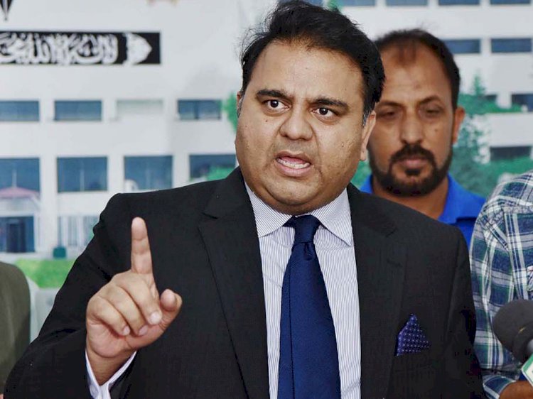 Fawad Chaudhry Suggests Solution To India For Fighting Smog