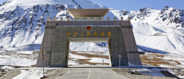 PAK-CHINA Khunjerab Pass Opened Temporarily On Request