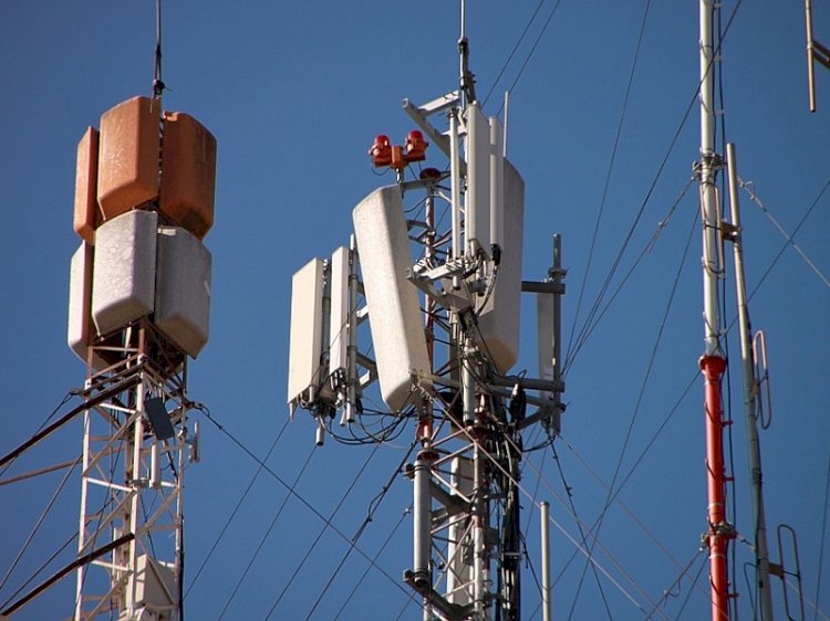 Government To Auction Extra Telecom Spectrums For $1bn