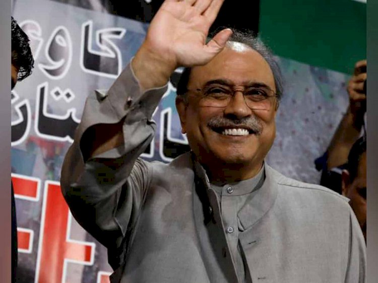 Zardari Graduates; Gets a Degree In Crime ?