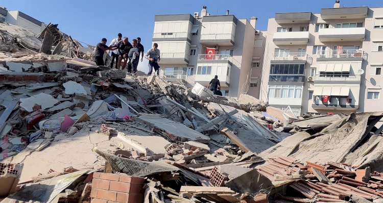 Earthquake Of Magnitude 7 Hit Turkey & Greece